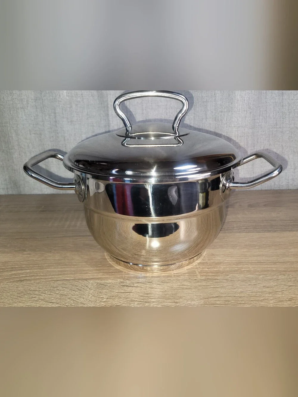 Stainless Steel Stockpot with Lid - Silver Stainless Steel